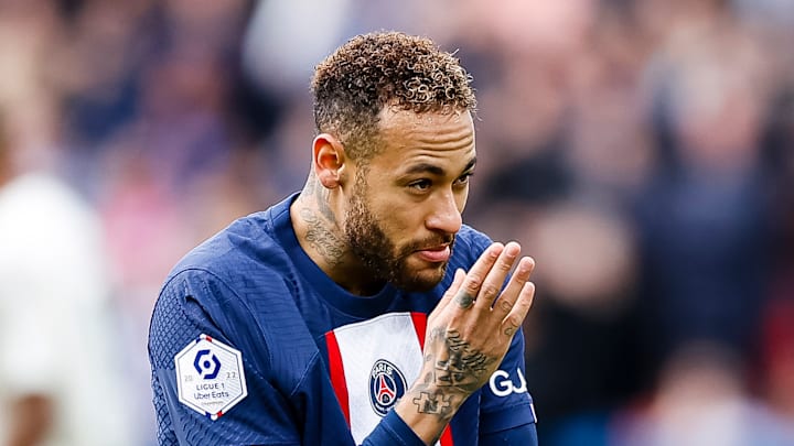 Neymar se rapproche d'un départ du PSG