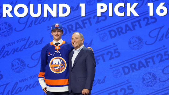 Jun 27, 2025; Los Angeles, California, USA; Victor Eklund is selected as the 16th overall pick to the New York Islanders in the first round of the 2025 NHL Draft at Peacock Theater. Mandatory Credit: Kirby Lee-Imagn Images Jun 27, 2025; Los Angeles, California, USA; Victor Eklund is selected as the 16th overall pick to the New York Islanders in the first round of the 2025 NHL Draft at Peacock Theater. Mandatory Credit: Kirby Lee-Imagn Images