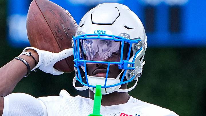 Detroit Lions cornerback Terrion Arnold (6).