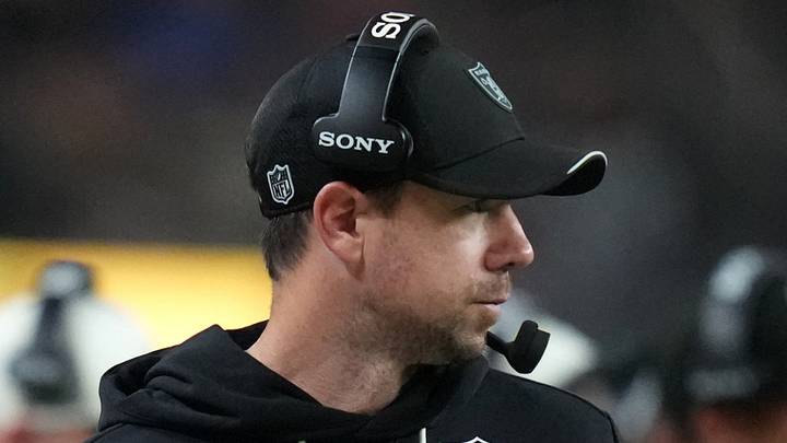 Aug 27, 2026; Paradise, Nevada, USA; Las Vegas Raiders head coach Klint Kubiak watches game play against the San Francisco 49ers during the third quarter at Allegiant Stadium. Mandatory Credit: Kirby Lee-Imagn Images Aug 27, 2026; Paradise, Nevada, USA; Las Vegas Raiders head coach Klint Kubiak watches game play against the San Francisco 49ers during the third quarter at Allegiant Stadium. Mandatory Credit: Kirby Lee-Imagn Images
