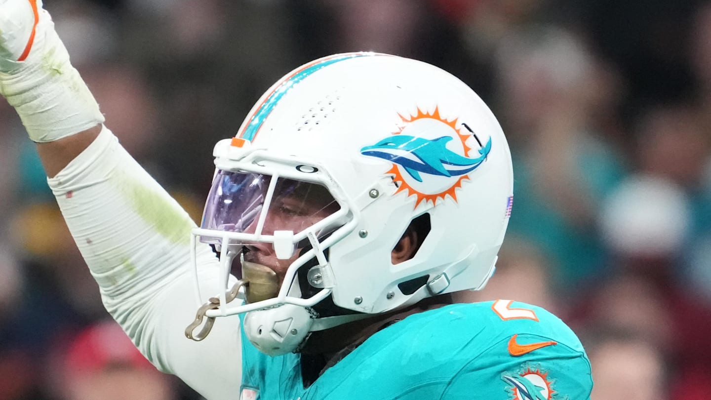 Dolphins facing  million decision that’s somehow flying under the radar