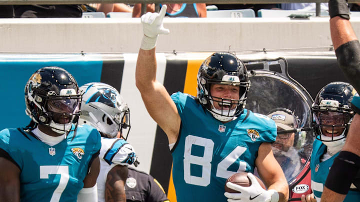 Jacksonville Jaguars tight end Hunter Long (84) celebrates his touchdown during the second quarter of an NFL football game between the Carolina Panthers at Jacksonville Jaguars at EverBank Stadium Sunday September 7, 2025. [Doug Engle/Florida Times-Union]