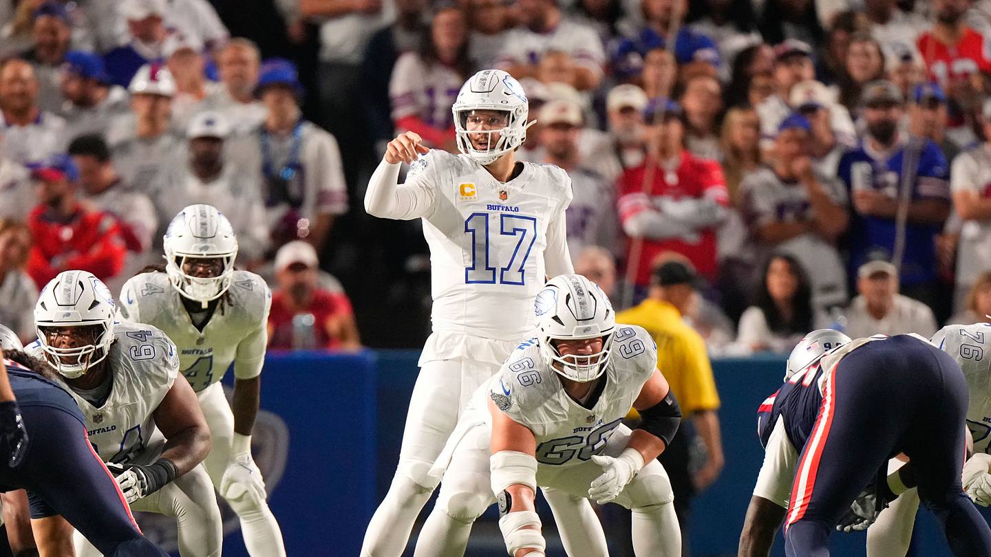 Bills' New Uniform Announcement Becomes Giant Gray Area, Pun Intended