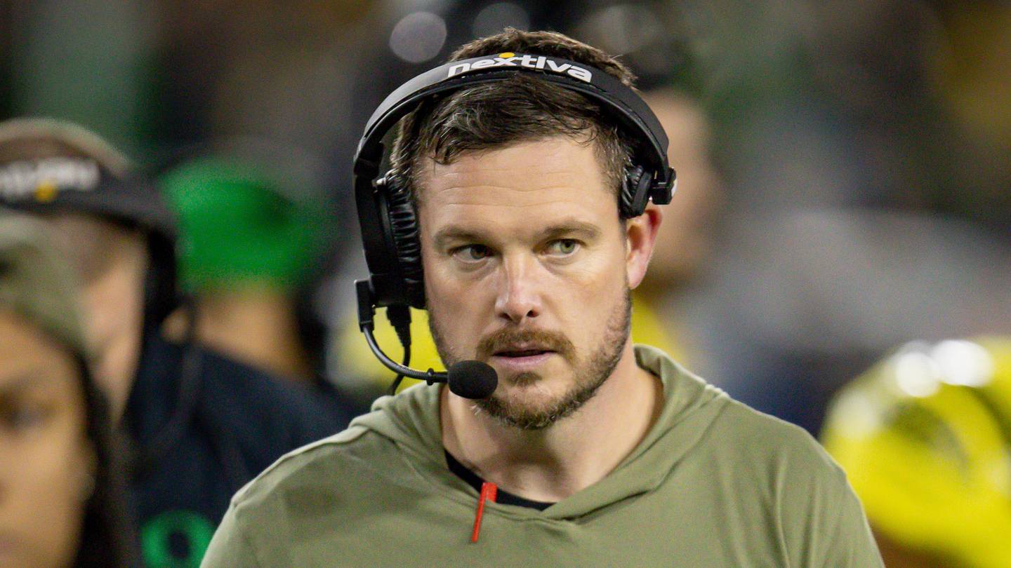 Oregon Turns Heads in College Football Coaching Jobs Ranking