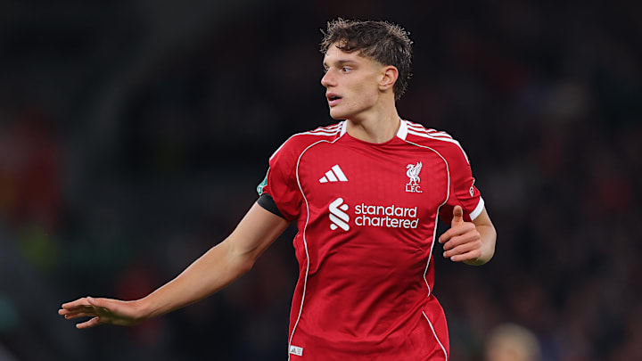 Liverpool’s summer signing Giovanni Leoni has suffered a devastating injury setback. 