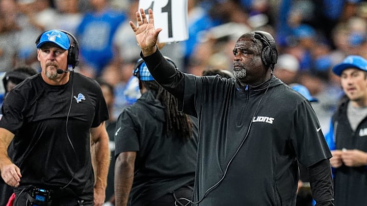 Detroit Lions defensive coach Terrell Williams signals players before a play against Los Angeles Rams Detroit Lions defensive coach Terrell Williams signals players before a play against Los Angeles Rams