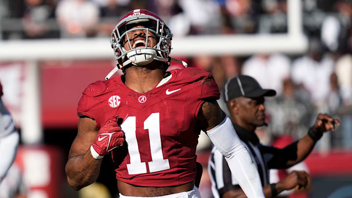 Nov 16, 2024; Tuscaloosa, AL, USA; Alabama Crimson Tide linebacker Jihaad Campbell (11) celebrates after sacking Mercer quarterback Whitt Newbauer (8) at Bryant-Denny Stadium. Mandatory Credit: Gary Cosby Jr.-Tuscaloosa News