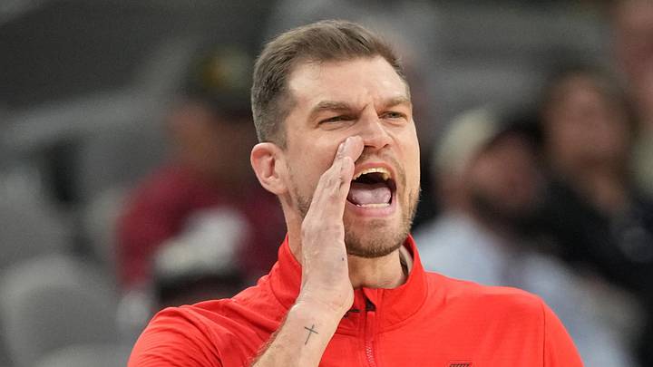 Apr 8, 2026; San Antonio, Texas, USA; Portland Trail Blazers head coach Tiago Splitter yells out to players during the second half against the San Antonio Spurs at Frost Bank Center. Mandatory Credit: Scott Wachter-Imagn Images