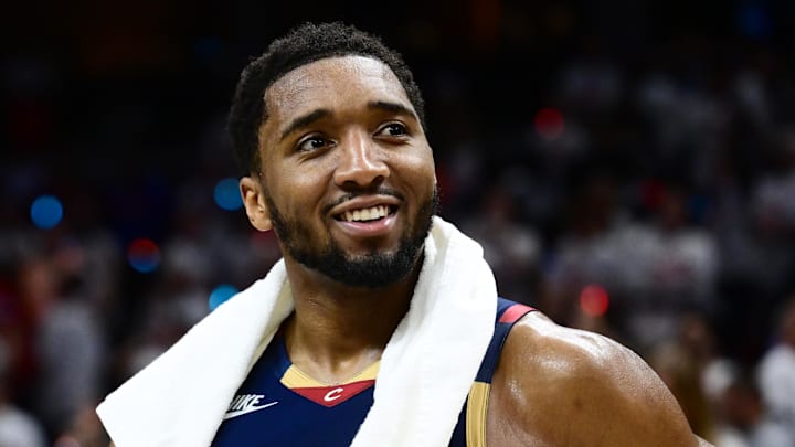 Cleveland Cavaliers guard Donovan Mitchell (45) 
