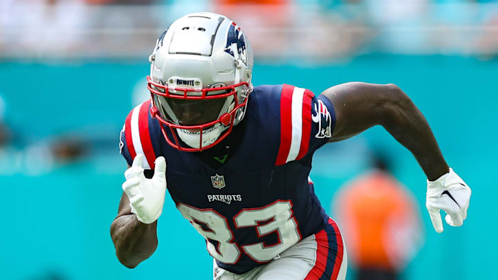Free-agent WR Jalen Reagor