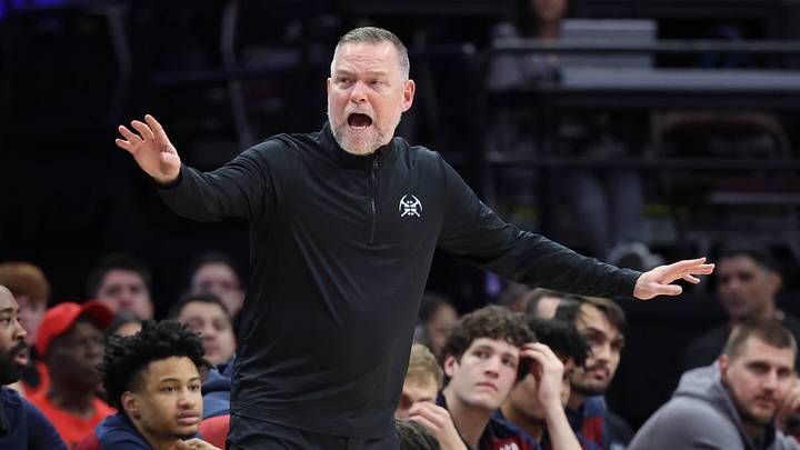 Mar 23, 2025; Houston, Texas, USA; Denver Nuggets head coach Michael Malone reacts during the first half against the Houston Rockets at Toyota Center. Mandatory Credit: Troy Taormina-Imagn Images Mar 23, 2025; Houston, Texas, USA; Denver Nuggets head coach Michael Malone reacts during the first half against the Houston Rockets at Toyota Center. Mandatory Credit: Troy Taormina-Imagn Images