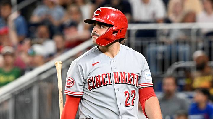Cincinnati Reds slugger Sal Stewart Cincinnati Reds slugger Sal Stewart