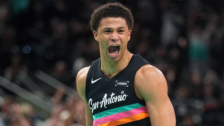 Mar 6, 2026; San Antonio, Texas, USA; San Antonio Spurs forward Carter Bryant (11) reacts after dunking during the second half against the Los Angeles Clippers at Frost Bank Center. Mandatory Credit: Scott Wachter-Imagn Images Mar 6, 2026; San Antonio, Texas, USA; San Antonio Spurs forward Carter Bryant (11) reacts after dunking during the second half against the Los Angeles Clippers at Frost Bank Center. Mandatory Credit: Scott Wachter-Imagn Images