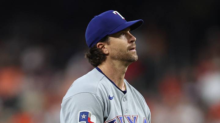 Texas Rangers starting pitcher Jacob deGrom
