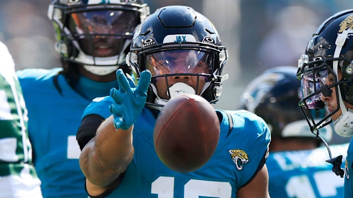 Jacksonville Jaguars wide receiver Christian Kirk (13) signals a first down during the third quarter of an NFL football matchup Sunday, Oct. 27, 2024 at EverBank Stadium in Jacksonville, Fla. The Packers edged the Jaguars 30-27 on a last-second field goal. [Corey Perrine/Florida Times-Union]