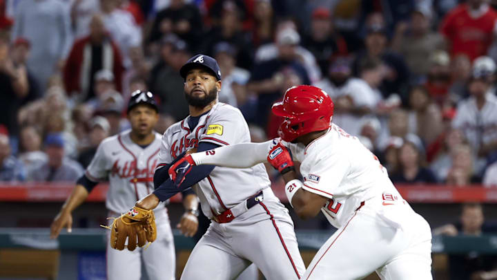 Apr 7, 2026; Anaheim, California, USA; A fight breaks out between Atlanta Braves pitcher Reynaldo López (40) and Los Angeles Angels right fielder Jorge Soler (12) during the fifth inning at Angel Stadium. Mandatory Credit: William Navarro-Imagn Images