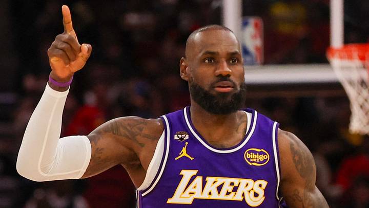 Los Angeles Lakers forward LeBron James (23) reacts (Mandatory Credit: Thomas Shea-Imagn Images) Los Angeles Lakers forward LeBron James (23) reacts (Mandatory Credit: Thomas Shea-Imagn Images)