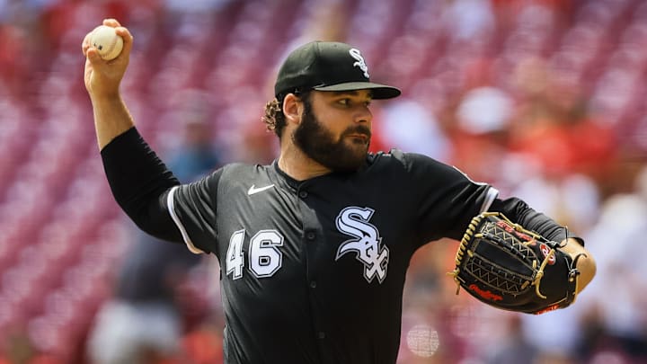 Chicago White Sox pitcher Bryse Wilson (46) throws against the Cincinnati Reds at Great American Ball Park. 