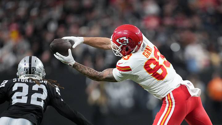Kansas City Chiefs tight end Noah Gray
