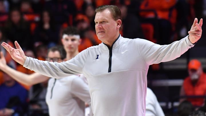 Illinois Fighting Illini head coach Brad Underwood against the Indiana Hoosiers at State Farm Center. 