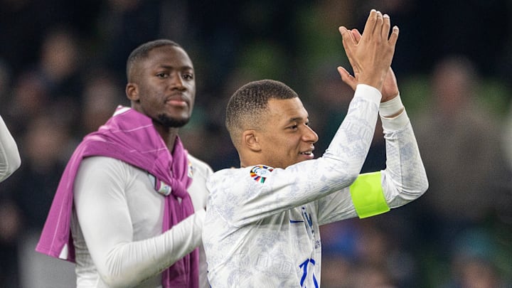 Ibrahima Konaté et Kylian Mbappé en équipe de France