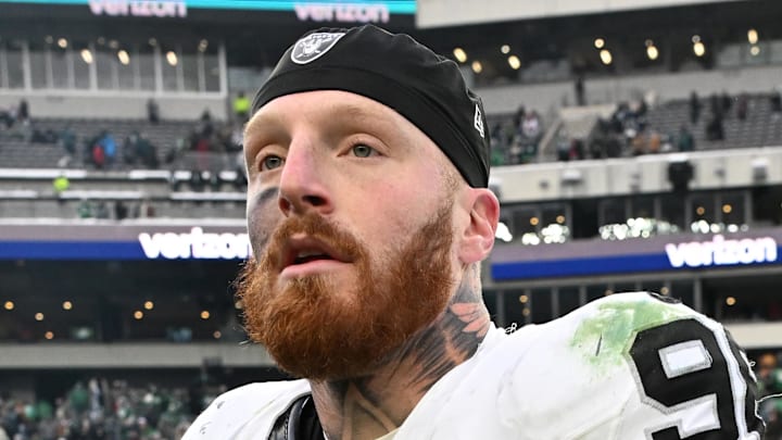 Las Vegas Raiders defensive end Maxx Crosby on the field.