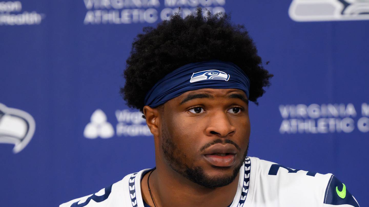 Seahawks' Nick Emmanwori Working on 'New Position' in Minica