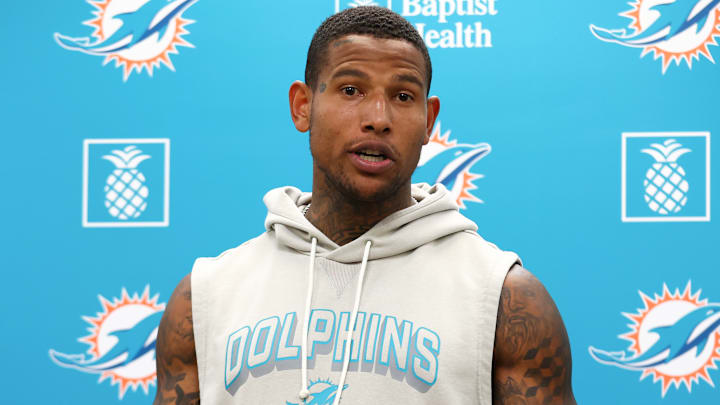 Miami Dolphins TE Darren Waller