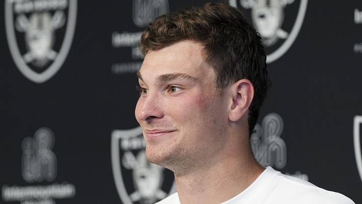 May 2, 2026; Henderson, NV, USA; Las Vegas Raiders quarterback Fernando Mendoza (15) speaks during a news conference at the team’s Rookie Minicamp at Intermountain Health Performance Center. Mandatory Credit: Candice Ward-Imagn Images May 2, 2026; Henderson, NV, USA; Las Vegas Raiders quarterback Fernando Mendoza (15) speaks during a news conference at the team’s Rookie Minicamp at Intermountain Health Performance Center. Mandatory Credit: Candice Ward-Imagn Images
