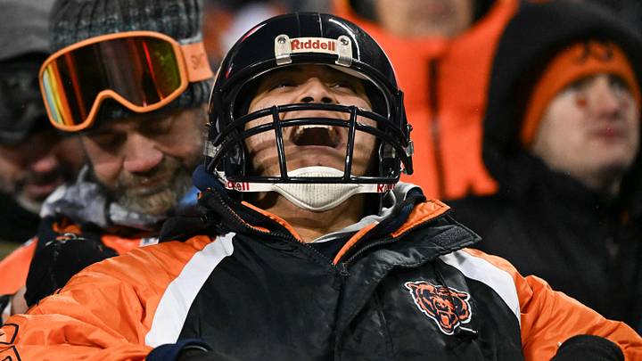 Chicago Bears fans 