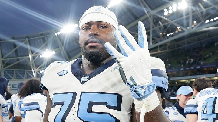 Aug 29, 2026; Dublin, Co. Dublin, IRL; North Carolina Tar Heels offensive lineman Andrew Threatt (75) celebrates after the game against the TCU Horned Frogs at Aviva Stadium. Mandatory Credit: Laszlo Geczo-Imagn Images Aug 29, 2026; Dublin, Co. Dublin, IRL; North Carolina Tar Heels offensive lineman Andrew Threatt (75) celebrates after the game against the TCU Horned Frogs at Aviva Stadium. Mandatory Credit: Laszlo Geczo-Imagn Images
