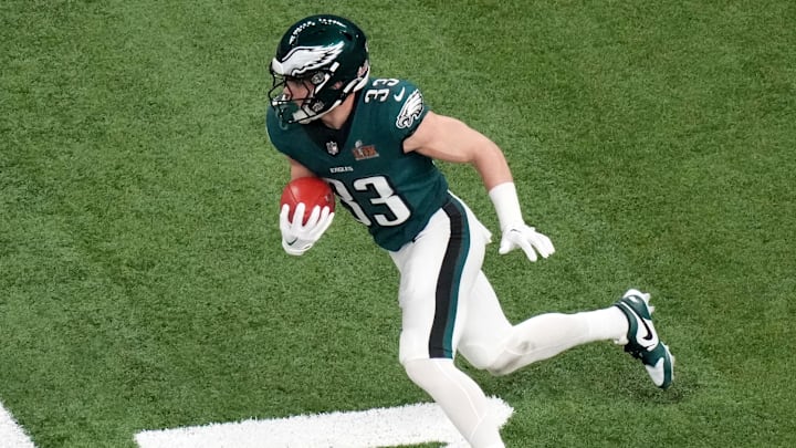 Feb 9, 2025; New Orleans, LA, USA; Philadelphia Eagles cornerback Cooper DeJean (33) returns a punt return against the Kansas City Chiefs during the first quarter in Super Bowl LIX at Caesars Superdome. Mandatory Credit: Kirby Lee-Imagn Images