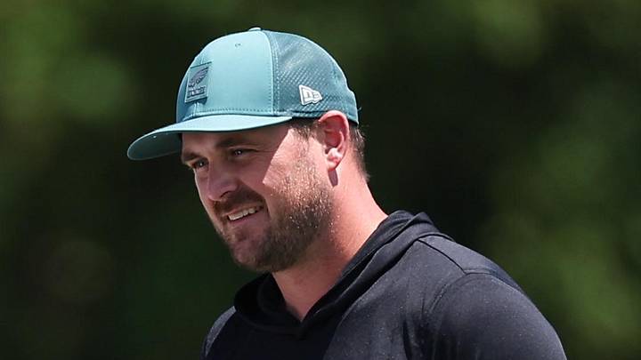Philadelphia Eagles offensive coordinator Sean Mannion Philadelphia Eagles offensive coordinator Sean Mannion