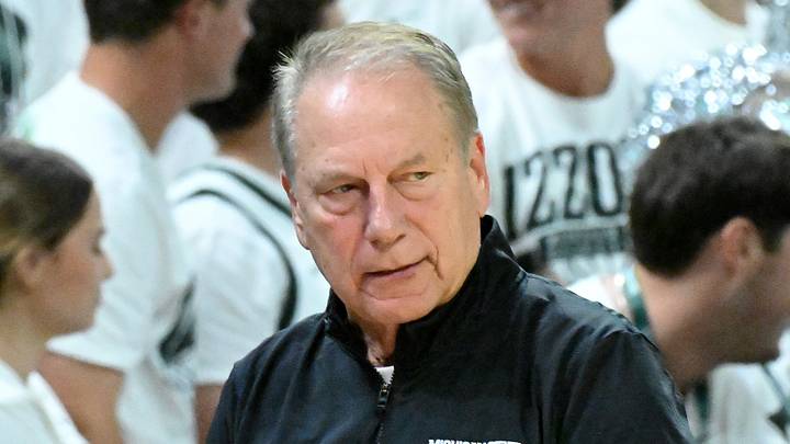 Oct 20, 2026; East Lansing, MI, USA; Michigan State Spartans head coach Tom Izzo watches his team take the ball down the court against the UConn Huskies at Breslin Center. Mandatory Credit: Dale Young-Imagn Images Oct 20, 2026; East Lansing, MI, USA; Michigan State Spartans head coach Tom Izzo watches his team take the ball down the court against the UConn Huskies at Breslin Center. Mandatory Credit: Dale Young-Imagn Images