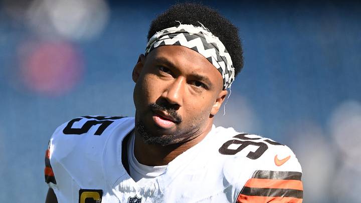 Oct 26, 2025; Foxborough, Massachusetts, USA; Cleveland Browns defensive end Myles Garrett (95) looks on during warm up prior to the game against the New England Patriots at Gillette Stadium. Mandatory Credit: Brian Fluharty-Imagn Images Oct 26, 2025; Foxborough, Massachusetts, USA; Cleveland Browns defensive end Myles Garrett (95) looks on during warm up prior to the game against the New England Patriots at Gillette Stadium. Mandatory Credit: Brian Fluharty-Imagn Images