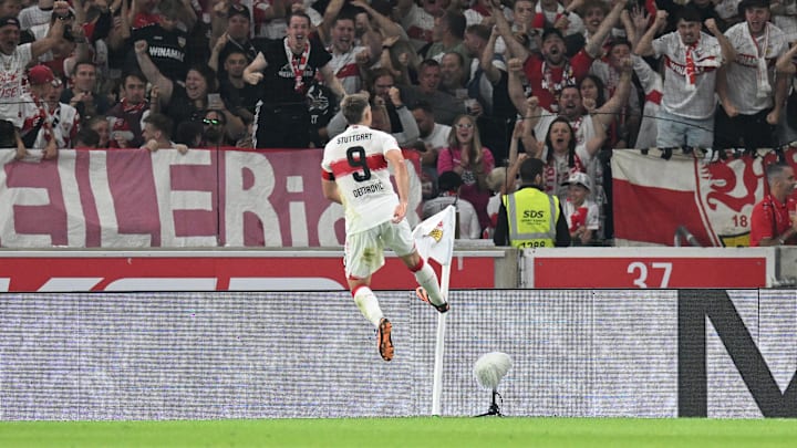 Traumtor zum 1:0: Ermedin Demirovic Traumtor zum 1:0: Ermedin Demirovic