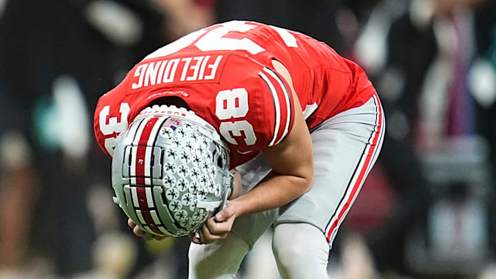 Ohio State Buckeyes kicker Jayden Fielding