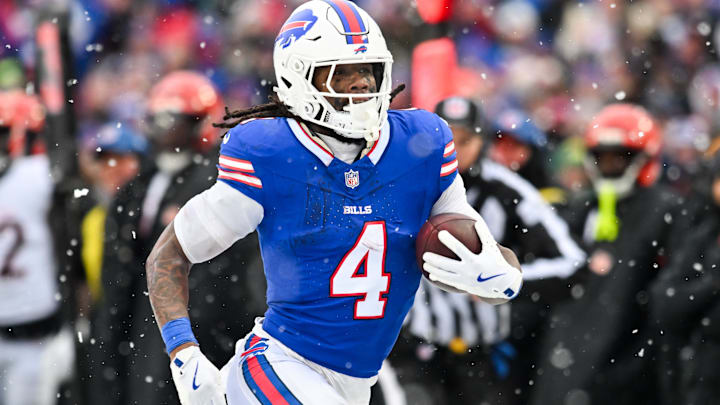 Buffalo Bills running back James Cook III runs with the ball in the third quarter against the Cincinnati Bengals.