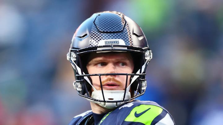 Seattle Seahawks quarterback Sam Darnold warms up prior to a game against the San Francisco 49ers.