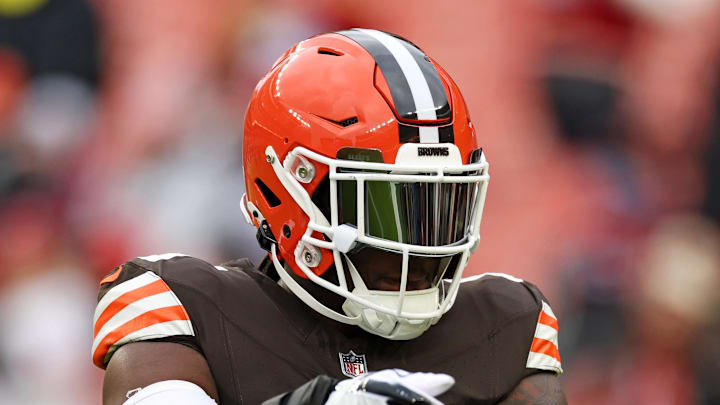 Cleveland Browns tight end David Njoku 