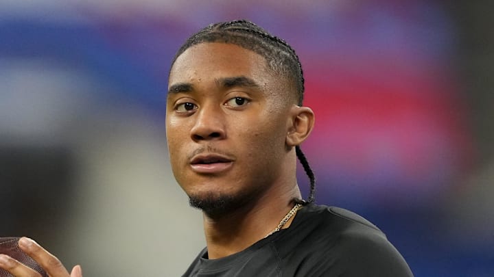 Arkansas quarterback Taylen Green