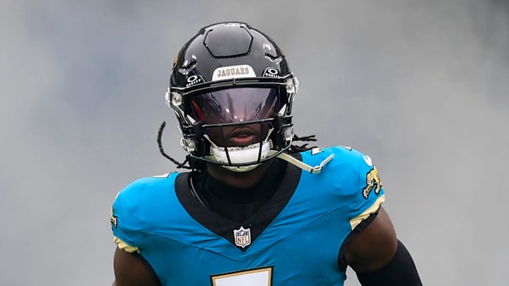 Jacksonville Jaguars wide receiver Brian Thomas Jr. (7) runs on the field before an NFL football matchup at EverBank Stadium, Sunday, Jan. 4, 2026, in Jacksonville, Fla. The Jaguars defeated the Titans 41-7, capturing the AFC South title. [Corey Perrine/Florida Times-Union]