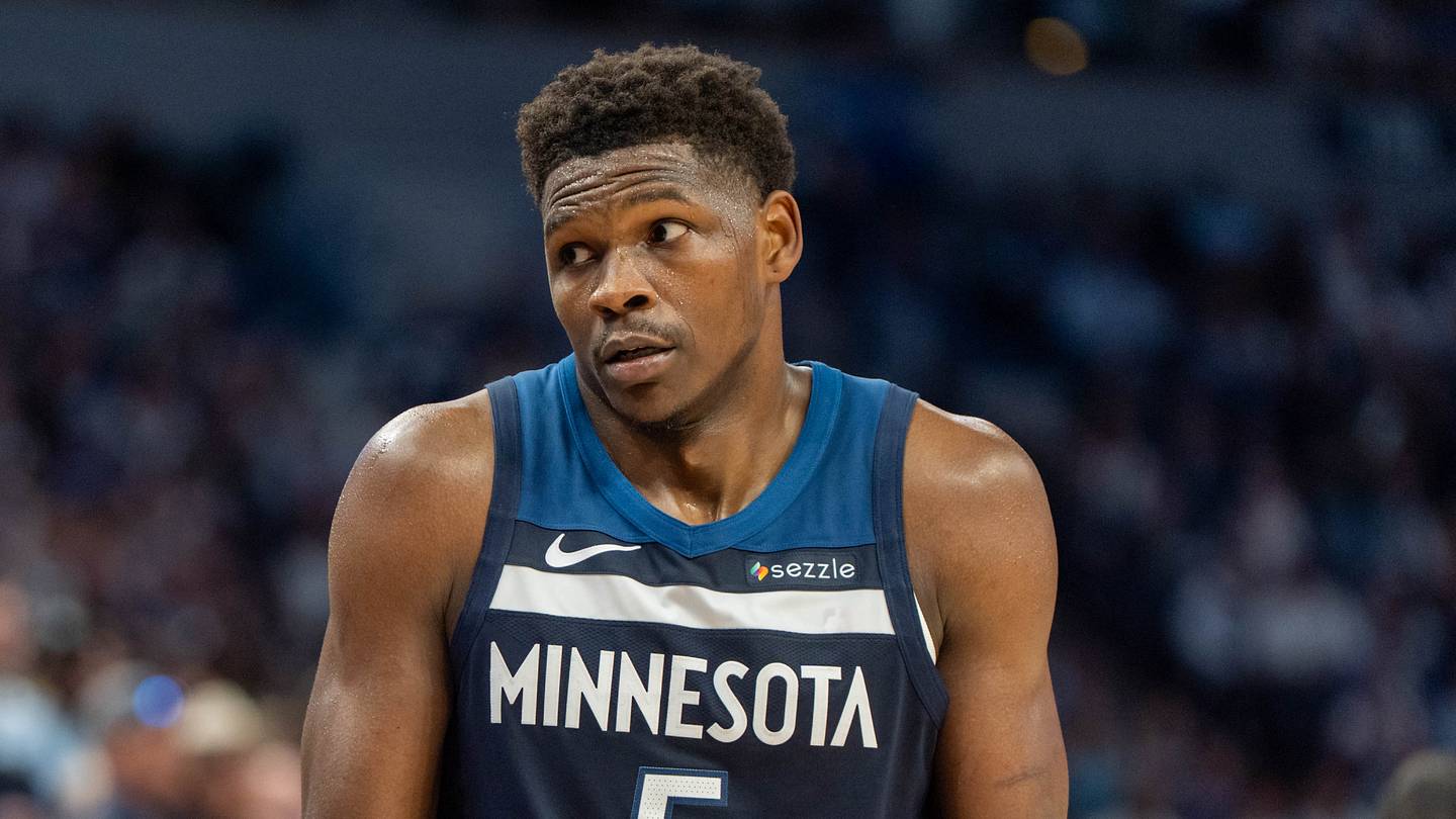 Timberwolves' opening matchup offers a glimpse into how their new identity will fare