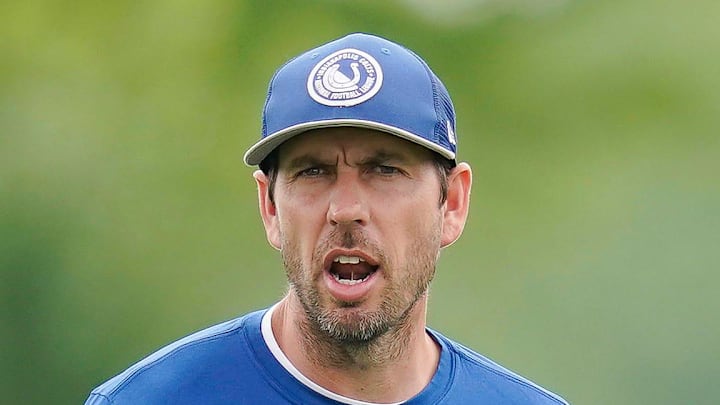 Indianapolis Colts head coach Shane Steichen yells to players
