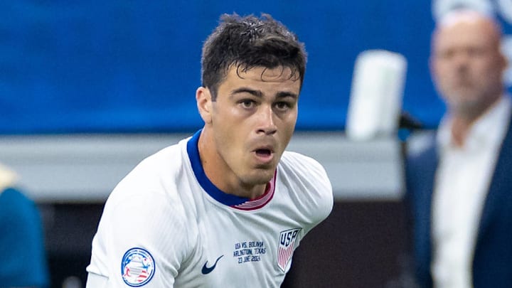 Fabrizio Romano linked Gio Reyna to Parma in Serie A.