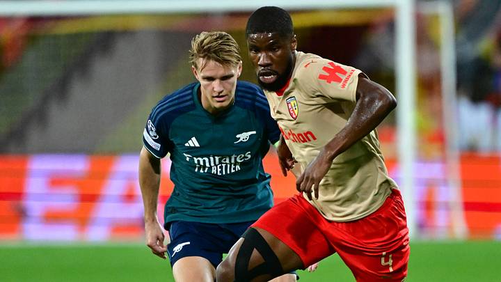 En su primer partido de la Fase de Grupos de la Champions League, Lens se impuso 2-1 al Arsenal.