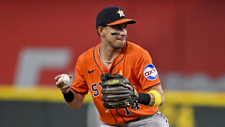 The Astros traded Mauricio Dubon to the Braves in exchange for Nick Allen.