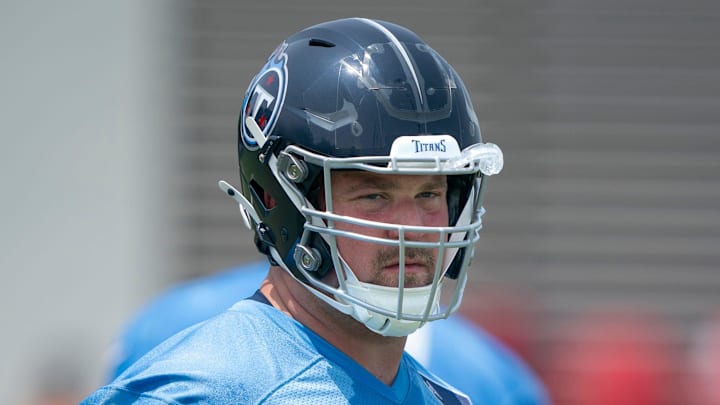 Tennessee Titans guard Kevin Zeitler (70) goes through drills during mandatory Titans Minicamp at Ascension Saint Thomas Sports Park in Nashville, Tenn., Tuesday, June 10, 2025. Tennessee Titans guard Kevin Zeitler (70) goes through drills during mandatory Titans Minicamp at Ascension Saint Thomas Sports Park in Nashville, Tenn., Tuesday, June 10, 2025.