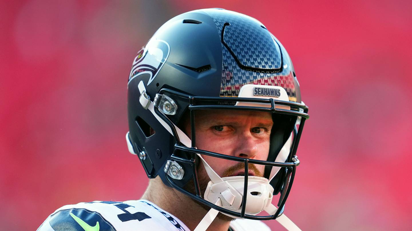 Should Seahawks Sign QB to Practice Squad After Sam Darnold Injury?