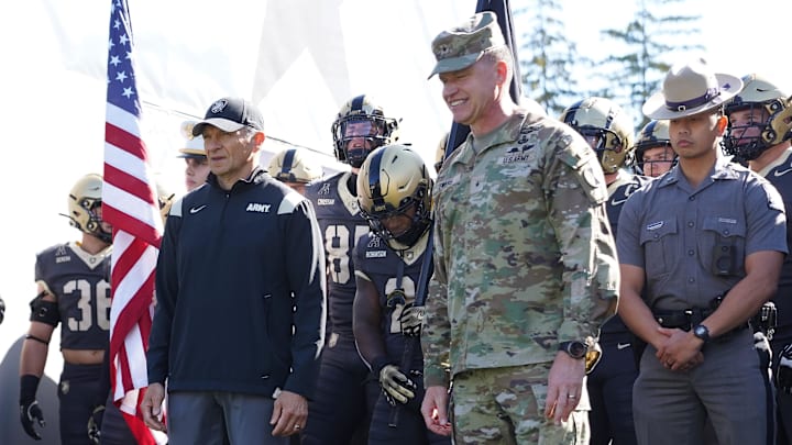 Army safety Larry Pickett Jr. rescued a man from a burning car in Fort Montgomery, New York.